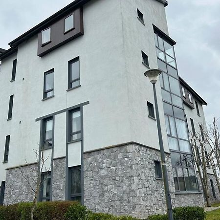Entire Apartment , Centre Carrick on Shannon Dış mekan fotoğraf