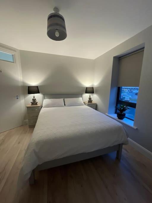 Entire Apartment , Centre Carrick on Shannon Dış mekan fotoğraf
