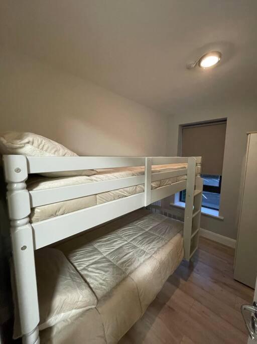 Entire Apartment , Centre Carrick on Shannon Dış mekan fotoğraf